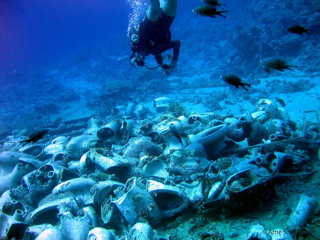 2006- Yolanda reef (10).jpg